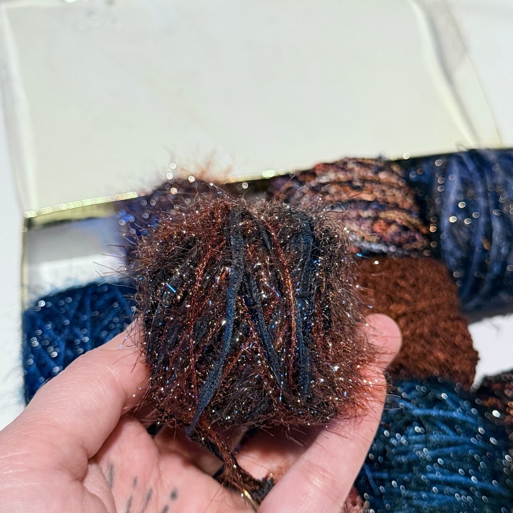 TootsieP Yarns Fiber Handcrafted Balled Yarn Metallic Eyelash Boucle Lace 11.5oz - Picture 7 of 8